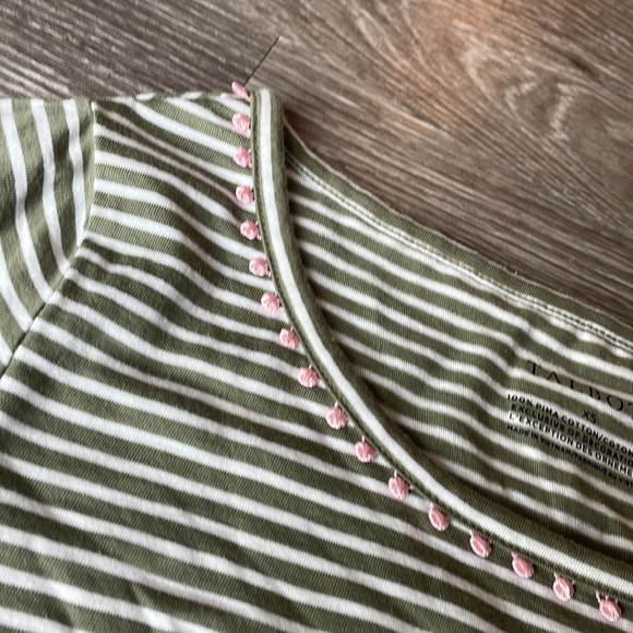 Talbots Short Sleeve Shirt - Picture 2 of 4